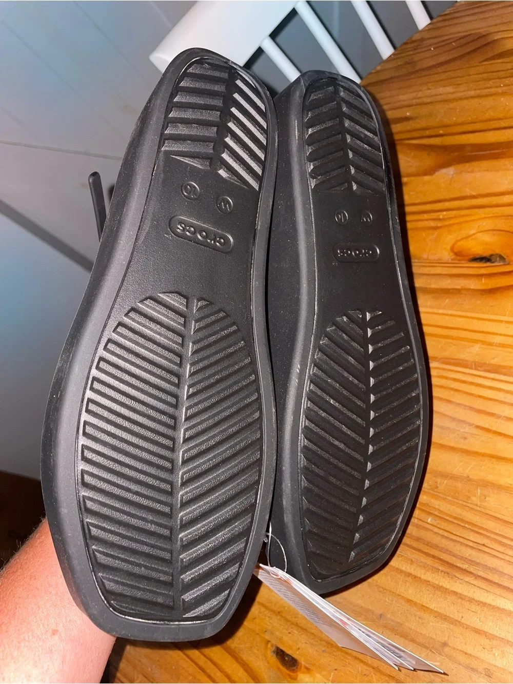 Crocs Miami Platform Y Strap Sandal Black Womens Sz 10 NWT